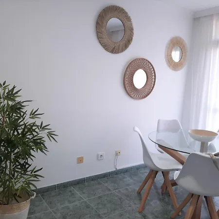 El Apartamento De Matita - Free Parking And 1' Beach