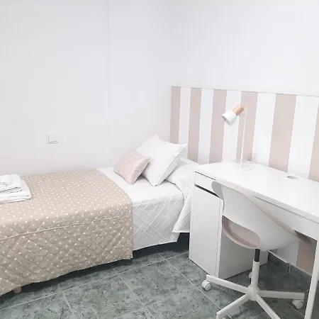 El Apartamento De Matita - Free Parking And 1' Beach Apartment